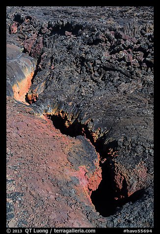 Colorful lava fissure, Mauna Loa. Hawaii Volcanoes National Park, Hawaii, USA.