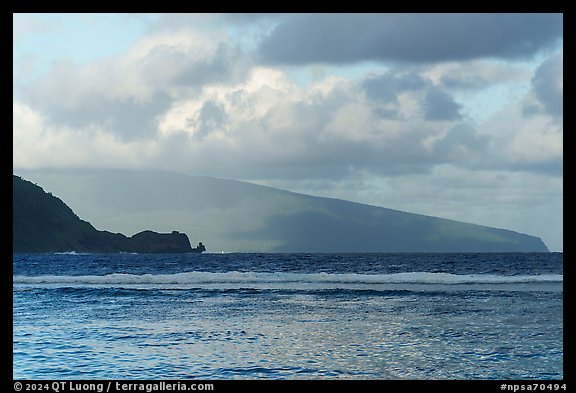 Tau Island from Ofu Beach, afternoon. National Park of American Samoa (color)