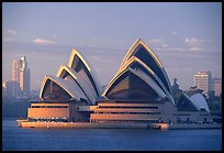 Opera house. Sydney, New South Wales, Australia ( color)