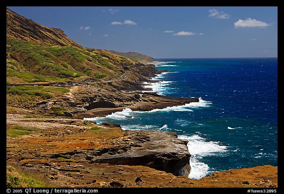 Coastline and highway, South-East. Oahu island, Hawaii, USA