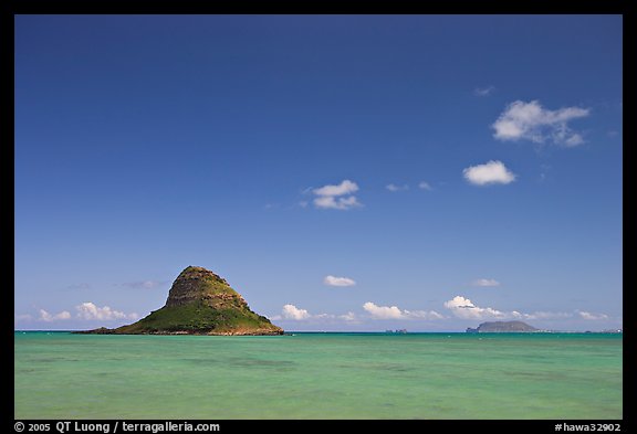 Chinaman's Hat Island and Kaneohe Bay. Oahu island, Hawaii, USA (color)