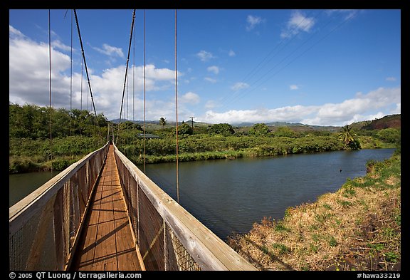 Swinging bridge, Hanapepe. Kauai island, Hawaii, USA