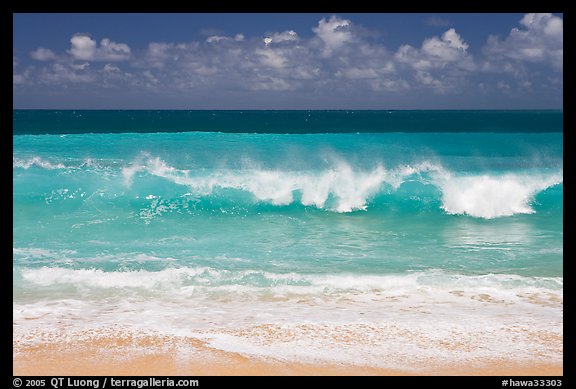 Breaking wave and turquoise waters, Haena Beach Park. North shore, Kauai island, Hawaii, USA (color)