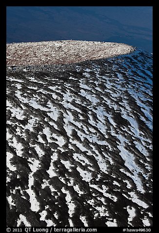 Snow pattern on top of cinder cone. Mauna Kea, Big Island, Hawaii, USA