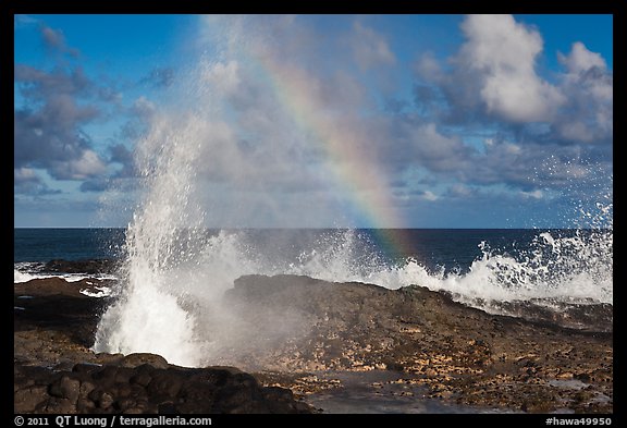 Spouting Horn and incoming surf. Kauai island, Hawaii, USA (color)