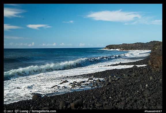 Surf, Kaimu Beach. Big Island, Hawaii, USA (color)