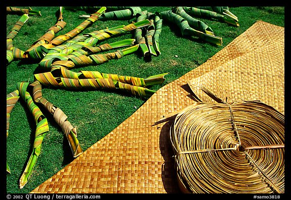 Pandanus leaves and a finished toga (mat) made out of it. American Samoa