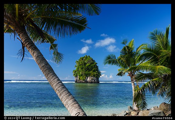 Fatu Rock. Pago Pago, Tutuila, American Samoa (color)