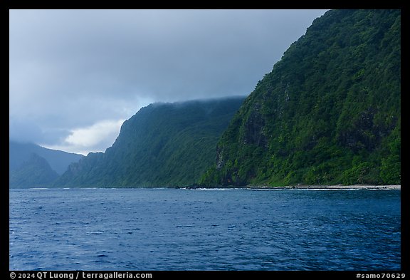 North side of Ofu Island. American Samoa (color)