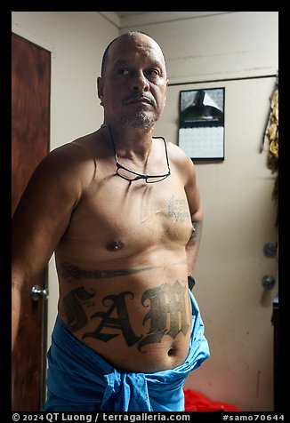 Manaia with Samoan tatoos, Tau Island. American Samoa (color)