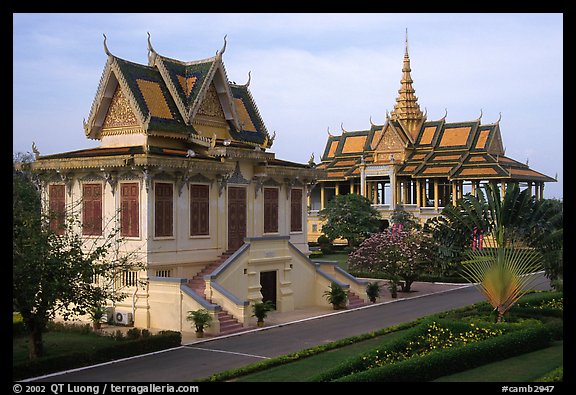 Royal palace. Phnom Penh, Cambodia (color)