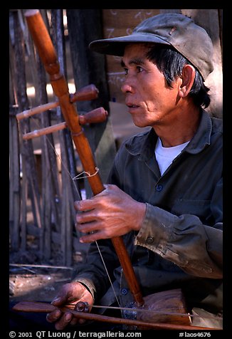 Traditional musician, Ban Xan Hai. Laos