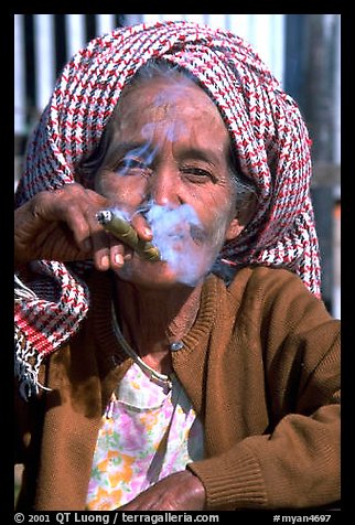 Woman smoking a cheerot,  Kalaw. Shan state, Myanmar