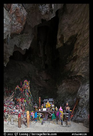 Pranang Cave, Railay. Krabi Province, Thailand