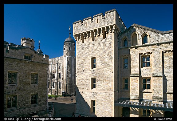 Salt Tower, central courtyard, and White Tower, the Tower of London. London, England, United Kingdom (color)