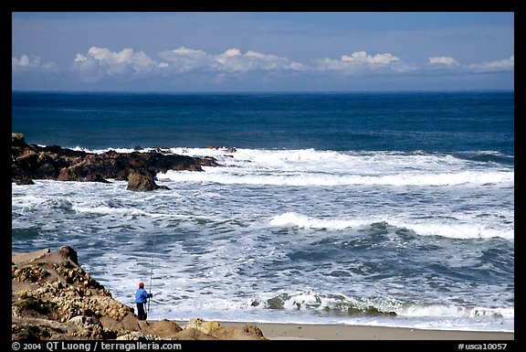 Fisherman, Bean Hollow State Beach. San Mateo County, California, USA