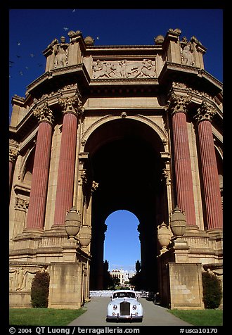 White Rolls-Royce at the Rotunda of the Palace of Fine Arts. San Francisco, California, USA (color)