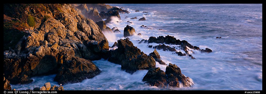 Rocky seashore, Garapata. Big Sur, California, USA (color)