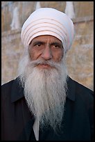 Sikh priest, Sikh Gurdwara Temple. San Jose, California, USA (color)