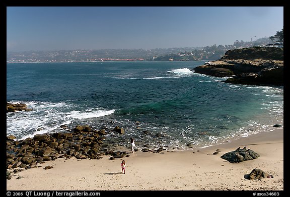 Girls on beach, the Cove. La Jolla, San Diego, California, USA (color)