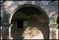 Arch in central courtyard. San Juan Capistrano, Orange County, California, USA