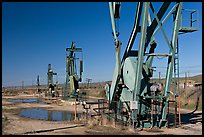 Oil extracting machinery, Chevron field. California, USA ( color)