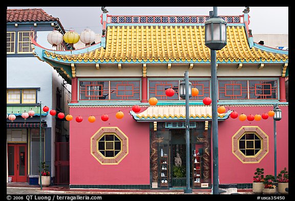 Building in Chinese style, Chinatown. Los Angeles, California, USA