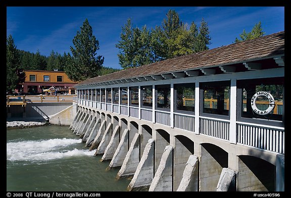 Lake Tahoe Dam at the outlet of Lake Tahoe, the source of the Truckee River, California. USA (color)