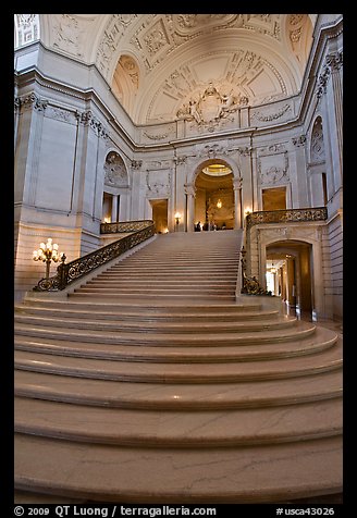 Interior grand stairs, City Hall. San Francisco, California, USA