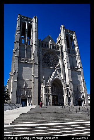 Grace Cathedral from the front steps. San Francisco, California, USA