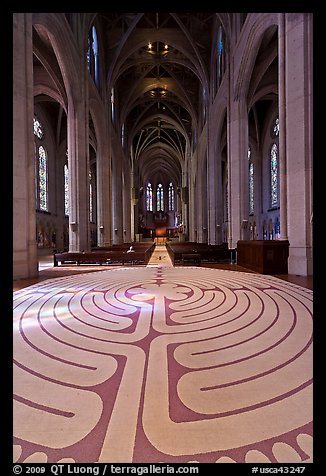 Labyrinth and nave, Grace Cathedral. San Francisco, California, USA