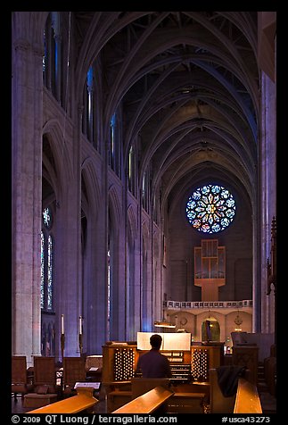 Organist, nave, and rose window, Grace Cathedral. San Francisco, California, USA