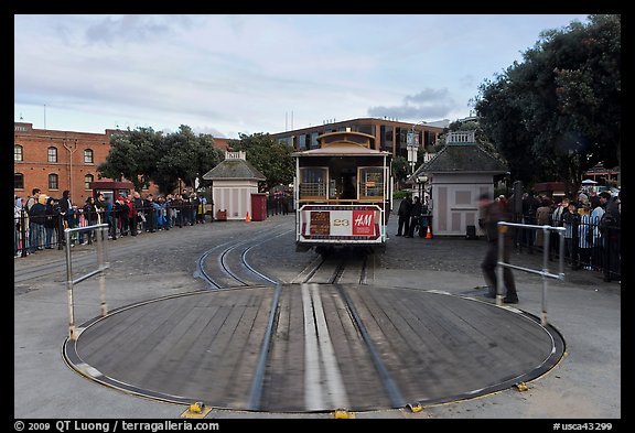 Turntable and cable car. San Francisco, California, USA (color)