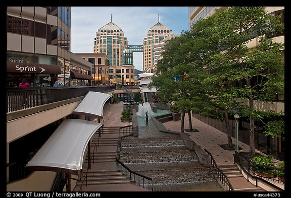 City center shopping mall, downtown. Oakland, California, USA
