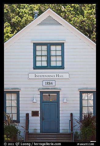 Independence Hall 1884. Woodside,  California, USA (color)