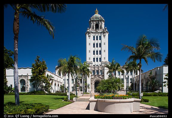 Berverly Hills City Hall. Beverly Hills, Los Angeles, California, USA (color)