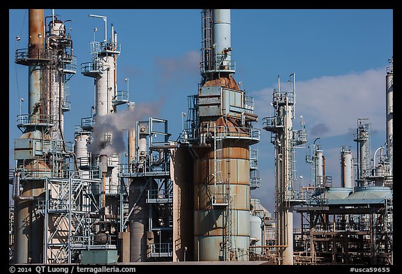 Oil refinery, Manhattan Beach. Los Angeles, California, USA (color)