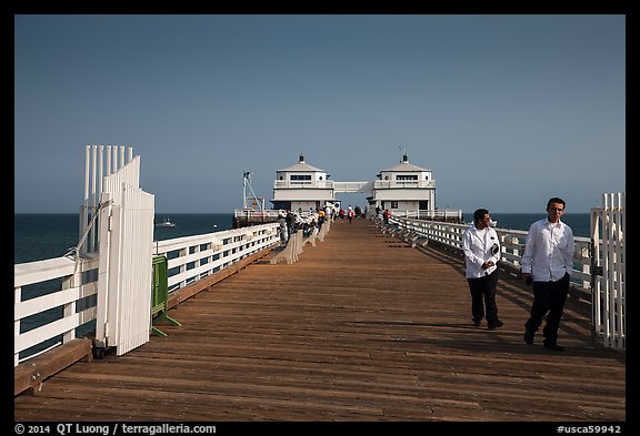 Malibu Pier. Los Angeles, California, USA (color)