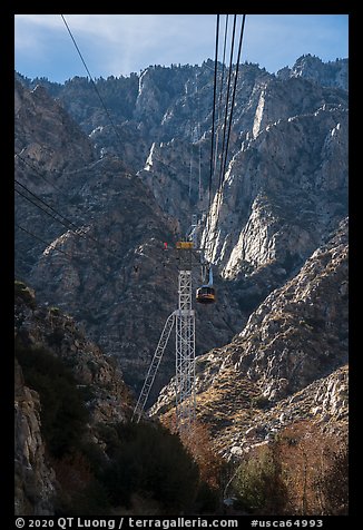 Jan Jacinto Peak aerial tram. California, USA (color)