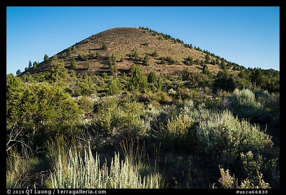 Schonchin Butte. Lava Beds National Monument, California, USA (color)