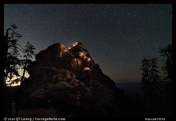 Buck Rock at night. Giant Sequoia National Monument, Sequoia National Forest, California, USA (color)