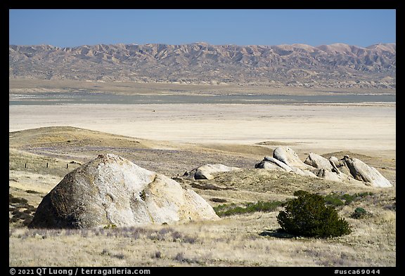 Selby Rocks, plain, and Temblor Range. Carrizo Plain National Monument, California, USA