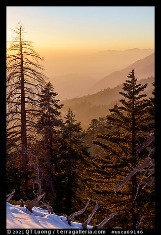 Sunset from San Gorgonio Mountain towards Valley of the Falls. Sand to Snow National Monument, California, USA