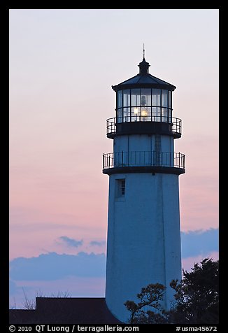 Highland Light at dawn, Cape Cod National Seashore. Cape Cod, Massachussets, USA (color)