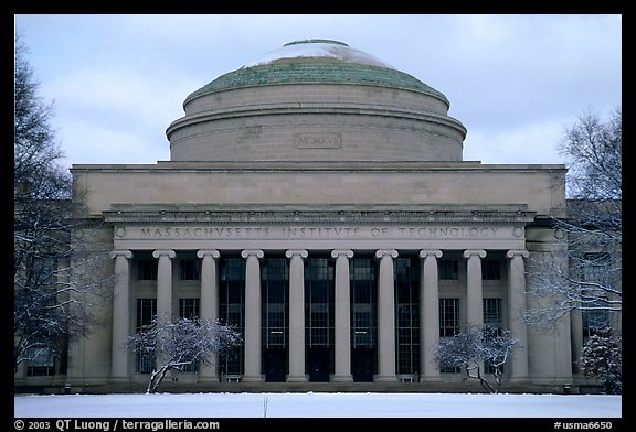 Main entrance of the Massachussetts Institute of Technology. Boston, Massachussets, USA