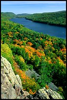Lake of the Clouds and early fall colors, Porcupine Mountains State Park. Upper Michigan Peninsula, USA