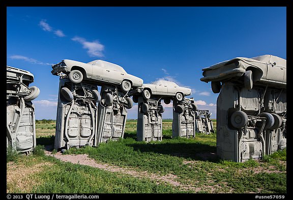 Vintage American automobiles forming replica of Stonehenge. Alliance, Nebraska, USA (color)
