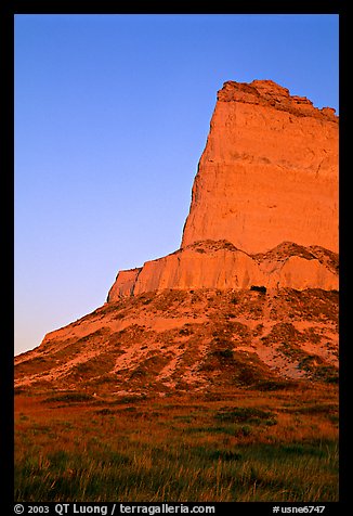 Scotts Bluff at sunrise. Scotts Bluff National Monument. Nebraska, USA (color)