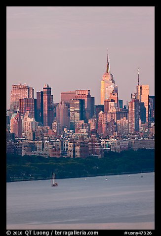 Manhattan skyline with Empire State Building and Hudson. NYC, New York, USA