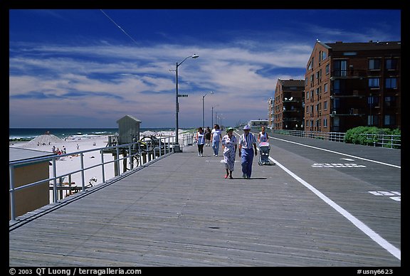 Boardwalk on Long Beach. New York, USA (color)